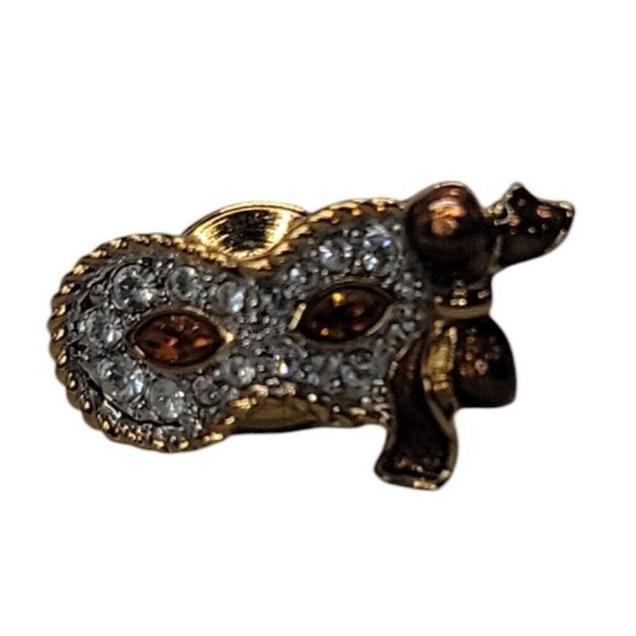 Swarovski Society Members Lapel Pin Masquerade Trilogy Mask Tabac 1999 Retired - Picture 1 of 10